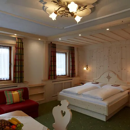 Weissenbach Affittacamere Holzgau