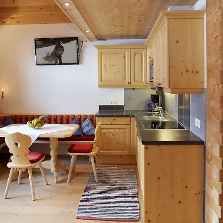 Konukevi Weissenbach Holzgau